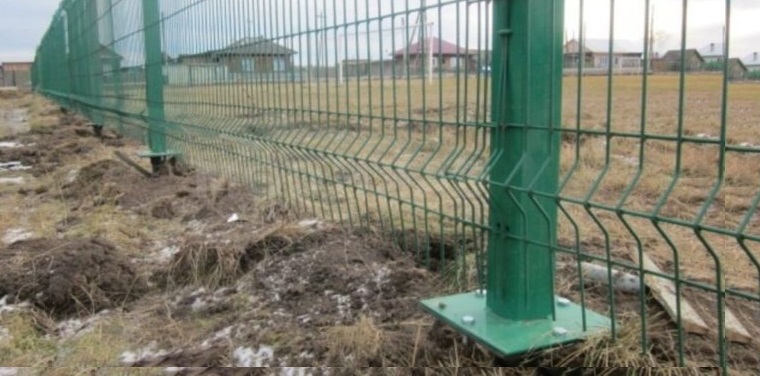 Купить сваи для ограждения от производителя в Евпатории от 1410 руб: низкая цена, быстрая установка